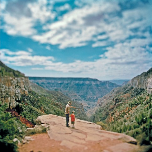 toni-hafkenscheidfather-and-son artist Toni Hafkenscheid 'father and son'